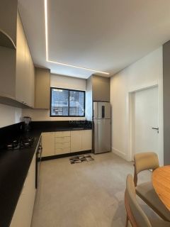 APARTAMENTO 03 SUÍTES EM MEIA PRAIA ITAPEMA