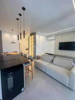 APARTAMENTO 03 SUÍTES EM MEIA PRAIA ITAPEMA