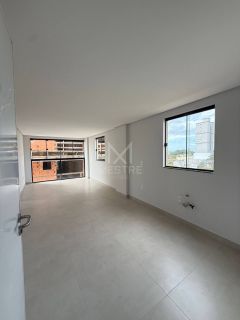 APARTAMENTO Á 500 METROS DO MAR EM PORTO BELO