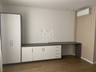 COBERTURA COM VISTA MAR À VENDA NO CENTRO DE ITAPEMA