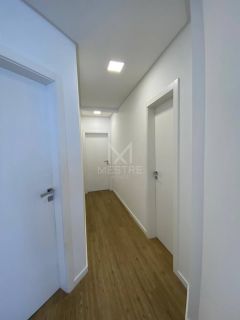 COBERTURA COM VISTA MAR À VENDA NO CENTRO DE ITAPEMA