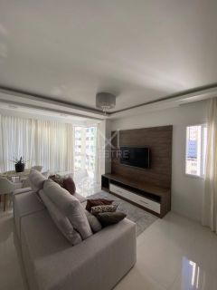 COBERTURA COM VISTA MAR À VENDA NO CENTRO DE ITAPEMA