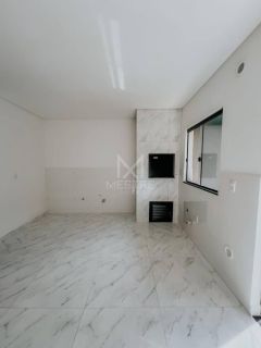 SOBRADO NOVO COM 02 DORMITÓRIOS À VENDA EM ITAPEMA