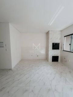 SOBRADO NOVO COM 02 DORMITÓRIOS À VENDA EM ITAPEMA