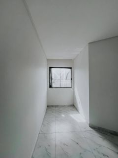 SOBRADO NOVO COM 02 DORMITÓRIOS À VENDA EM ITAPEMA