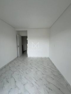 SOBRADO NOVO COM 02 DORMITÓRIOS À VENDA EM ITAPEMA