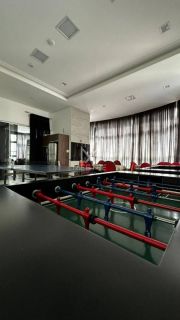 APARTAMENTO QUADRA MAR COM COM 04 SUÍTES À VENDA NA MEIA PRAIA