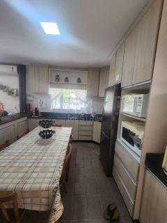 CASA A 400 METROS DO MAR À VENDA EM BAL. PEREQUÊ