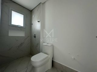 APARTAMENTO ALTO PADRÃO QUADRA MAR COM 04 SUÍTES À VENDA NA MEIA PRAIA