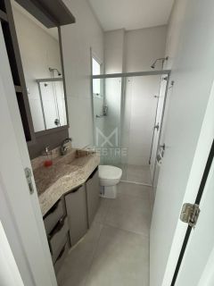 APARTAMENTO MOBILIADO COM  02 SUÍTES À VENDA EM BAL. PEREQUÊ