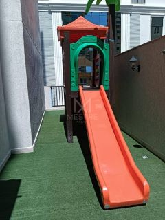 APARTAMENTO MOBILIADO COM 03 SUÍTES Á VENDA NA MEIA PRAIA