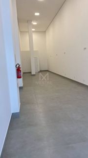 SALA COMERCIAL DE 81M² NO PEREQUÊ - REF215779