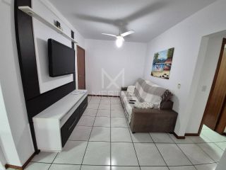 APARTAMENTO QUADRA MAR COM 02 DORMITÓRIOS DISPONÍVEL PARA LOCAÇÃO ANUAL