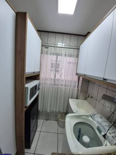 APARTAMENTO QUADRA MAR COM 02 DORMITÓRIOS DISPONÍVEL PARA LOCAÇÃO ANUAL
