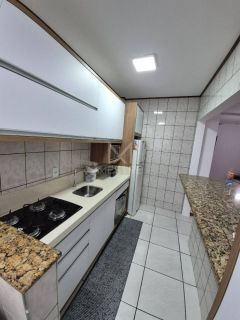 APARTAMENTO QUADRA MAR COM 02 DORMITÓRIOS DISPONÍVEL PARA LOCAÇÃO ANUAL