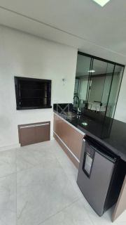 APARTAMENTO MOBILIADO COM 03 SUÍTES PARA LOCAÇÃO ANUAL