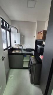 APARTAMENTO MOBILIADO COM 03 SUÍTES PARA LOCAÇÃO ANUAL