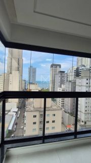 APARTAMENTO MOBILIADO COM 03 SUÍTES PARA LOCAÇÃO ANUAL