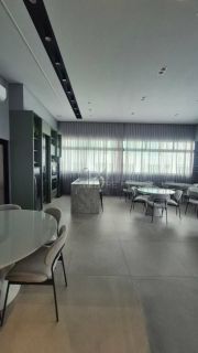 APARTAMENTO MOBILIADO COM 03 SUÍTES PARA LOCAÇÃO ANUAL