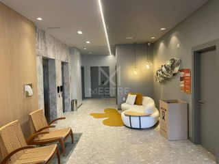 OPORTUNIDADE DE FLAT NA QUADRA DO MAR EM MEIA PRAIA