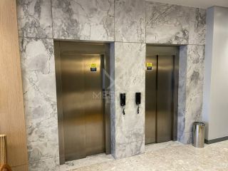 OPORTUNIDADE DE FLAT NA QUADRA DO MAR EM MEIA PRAIA