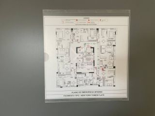 OPORTUNIDADE DE FLAT NA QUADRA DO MAR EM MEIA PRAIA