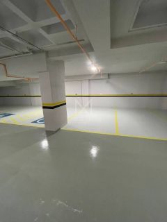 OPORTUNIDADE DE FLAT NA QUADRA DO MAR EM MEIA PRAIA