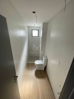 OPORTUNIDADE DE FLAT NA QUADRA DO MAR EM MEIA PRAIA