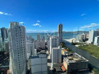 OPORTUNIDADE DE FLAT NA QUADRA DO MAR EM MEIA PRAIA