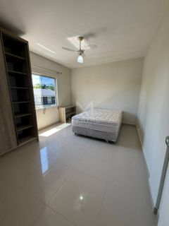 APARTAMENTO FRENTE MAR COM 03 DORMITÓRIOS À VENDA EM BAL. PEREQUÊ