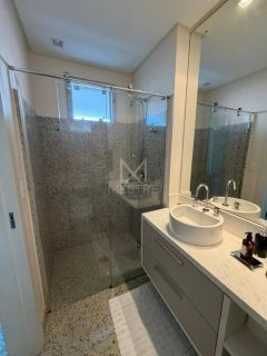 APARTAMENTO COM +300M² FRENTE MAR À VENDA NO VILLA DOS CORAIS