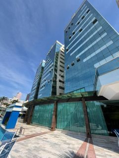 APARTAMENTO COM +300M² FRENTE MAR À VENDA NO VILLA DOS CORAIS