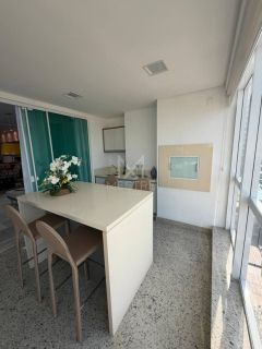 APARTAMENTO COM +300M² FRENTE MAR À VENDA NO VILLA DOS CORAIS