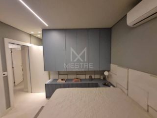 APARTAMENTO FINAMENTE MOBILIADO QUADRA MAR À VENDA NA MEIA PRAIA