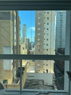 APARTAMENTO AMPLO COM 3 SUÍTES Á VENDA EM MEIA PRAIA ITAPEMA