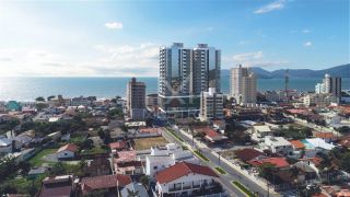 APARTAMENTO 3 SUÍTES PRÓXIMO AO MAR EM BALNEÁRIO PEREQUÊ