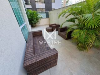 APARTAMENTO COM 03 SUÍTES MOBILIADO À VENDA EM MEIA PRAIA