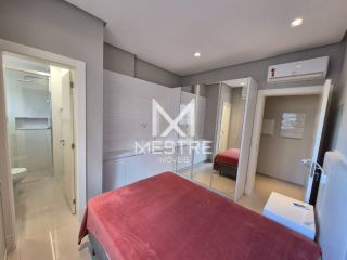 APARTAMENTO COM 03 SUÍTES MOBILIADO À VENDA EM MEIA PRAIA