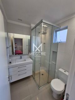 APARTAMENTO COM 03 SUÍTES MOBILIADO À VENDA EM MEIA PRAIA