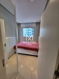 APARTAMENTO COM 03 SUÍTES MOBILIADO À VENDA EM MEIA PRAIA