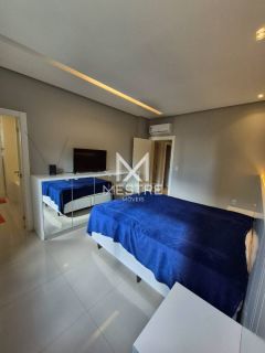 APARTAMENTO COM 03 SUÍTES MOBILIADO À VENDA EM MEIA PRAIA