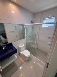 APARTAMENTO AMPLO 3 SUÍTES NA MEIA PRAIA PARA LOCAÇÃO ANUAL