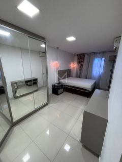 APARTAMENTO AMPLO 3 SUÍTES NA MEIA PRAIA PARA LOCAÇÃO ANUAL