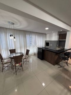 APARTAMENTO AMPLO 3 SUÍTES NA MEIA PRAIA PARA LOCAÇÃO ANUAL