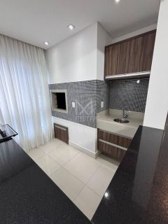 APARTAMENTO AMPLO 3 SUÍTES NA MEIA PRAIA PARA LOCAÇÃO ANUAL