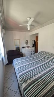 APARTAMENTO QUADRA MAR PARA LOCAÇÃO ANUAL NA MEIA PRAIA