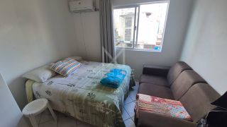 APARTAMENTO QUADRA MAR PARA LOCAÇÃO ANUAL NA MEIA PRAIA