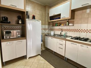 APARTAMENTO QUADRA MAR PARA LOCAÇÃO ANUAL NA MEIA PRAIA