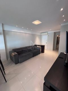APARTAMENTO DIFERENCIADO COM 03 DORMITÓRIOS + ESCRITÓRIO PARA LOCAÇÃO ANUAL NA MEIA PRAIA