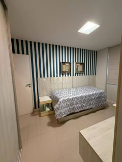 APARTAMENTO MOBILIADO COM 03 SUÍTES À VENDA NA MEIA PRAIA